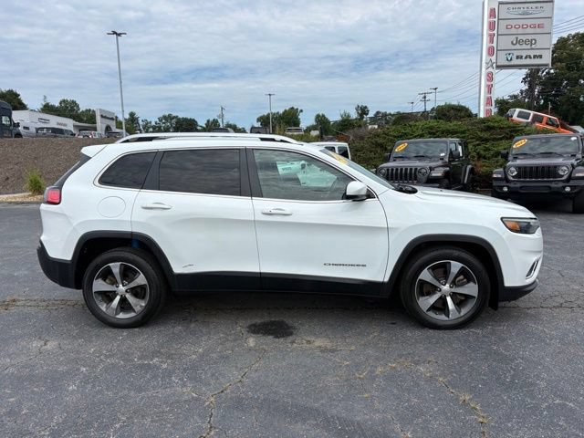 Used 2019 Jeep Cherokee Limited FWD image 2
