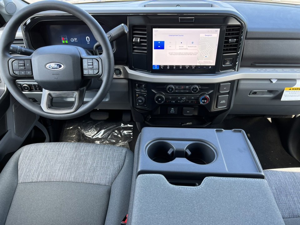 New 2026 Ford F250 4x4 Crew Cab Super Duty image 3