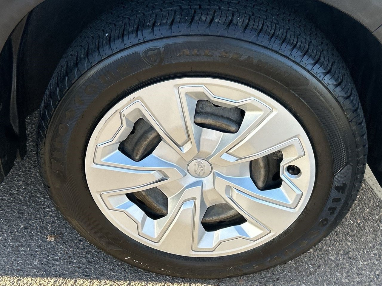 Used 2019 Subaru Forester AWD/4WD image 7