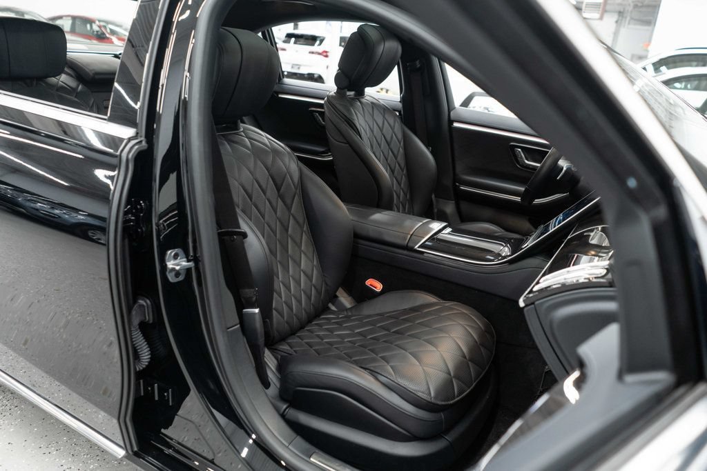 Used 2022 Mercedes-Benz S 580 4MATIC Sedan image 11