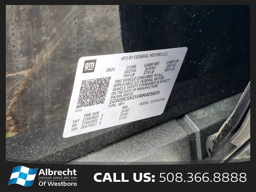 Used 2024 Chevrolet Tahoe Premier AWD/4WD image 38