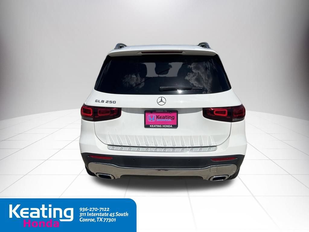Used 2021 Mercedes-Benz GLB 250 image 7