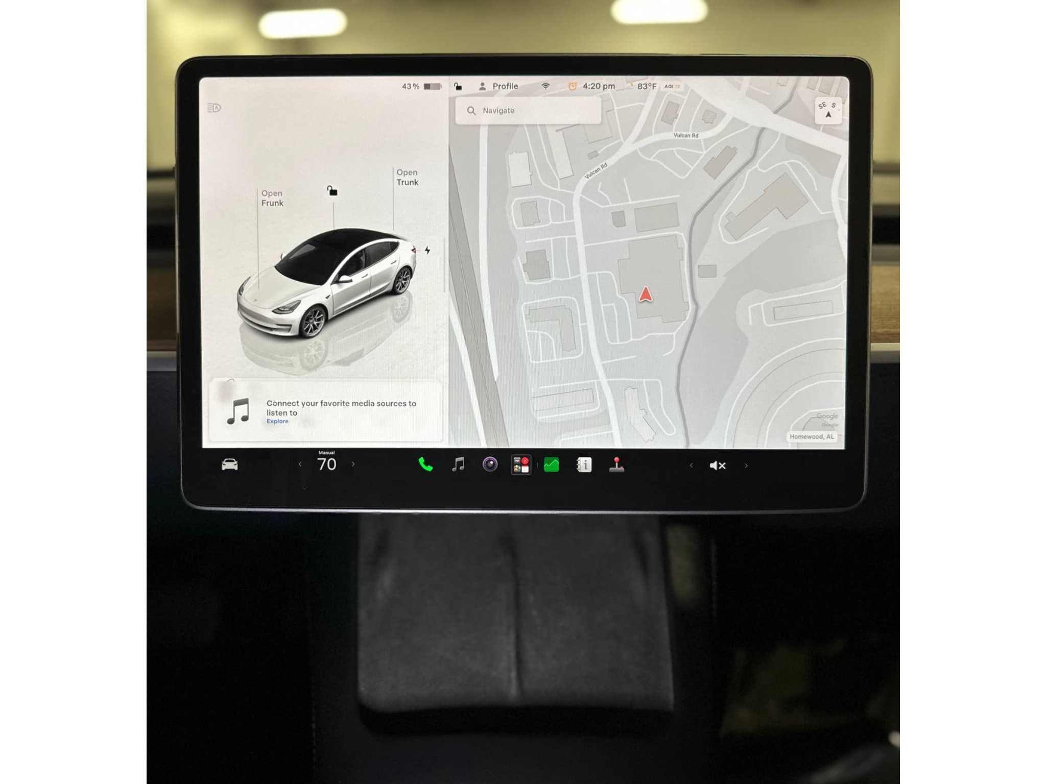 Used 2023 Tesla Model 3 Standard Range RWD image 29