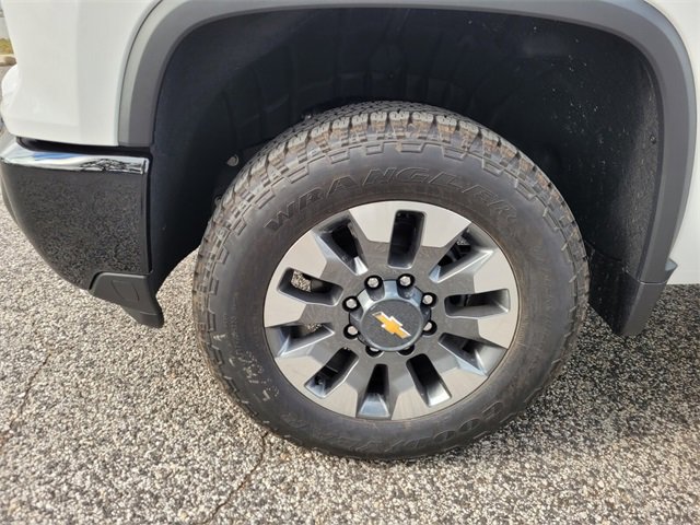 New 2026 Chevrolet Silverado 2500 Custom w/ Custom Convenience Package image 13