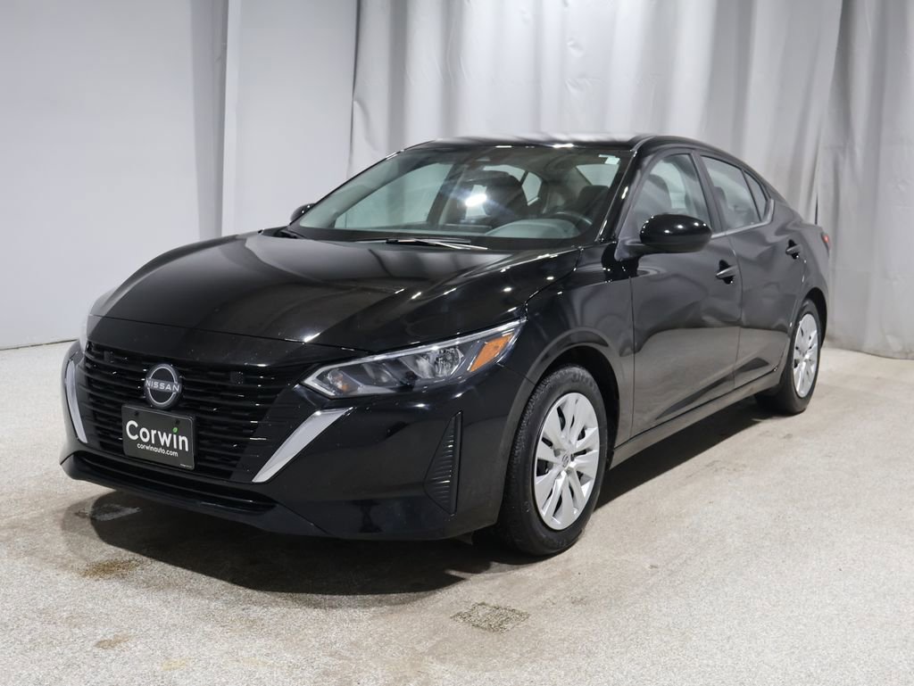Used 2024 Nissan Sentra S image 5
