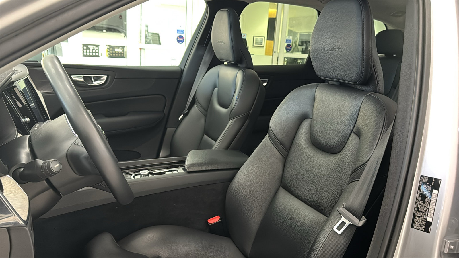 Used 2019 Volvo XC60 T5 Inscription w/ Protection Package Premier AWD/4WD image 23