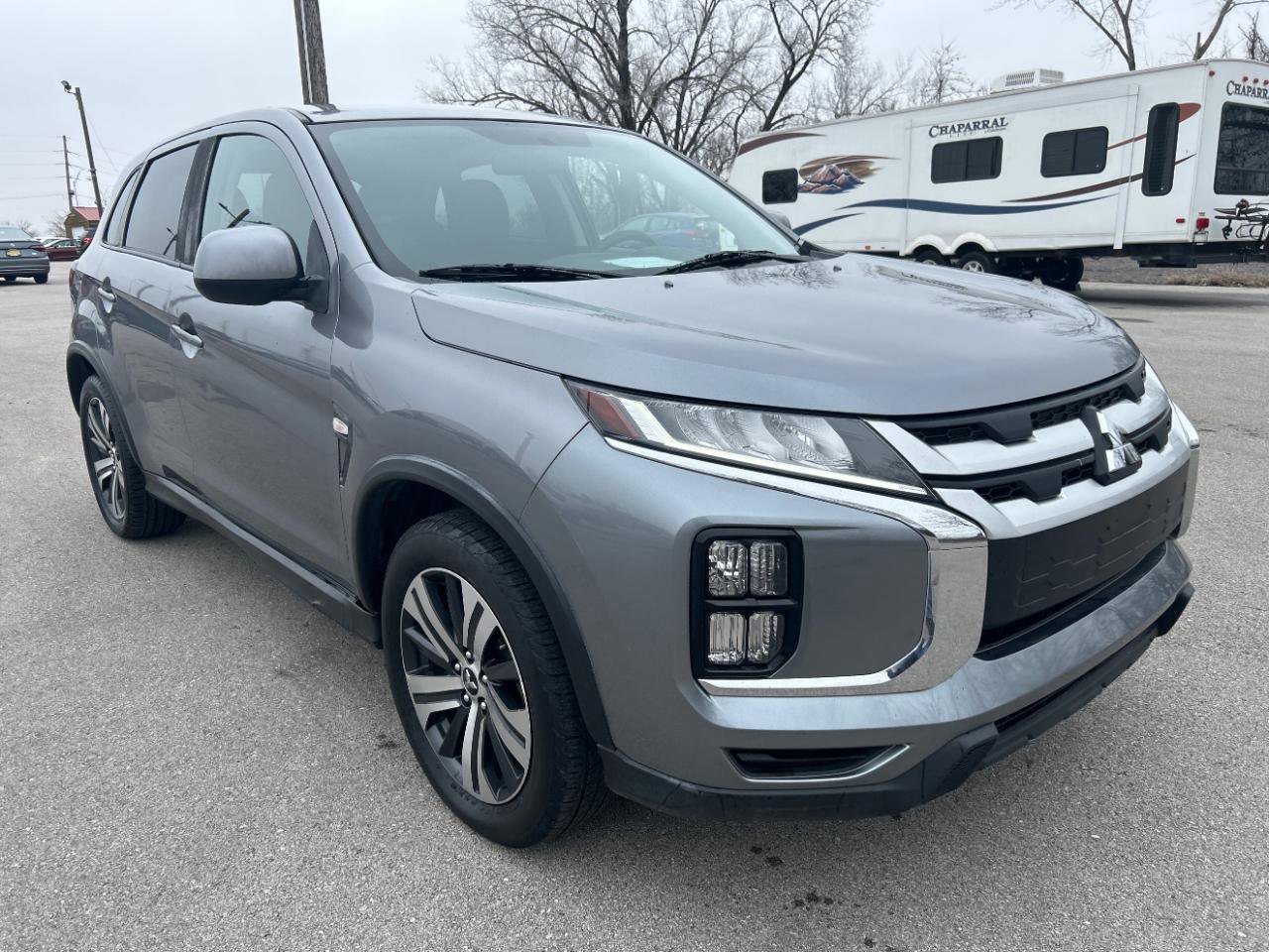 Used 2020 Mitsubishi Outlander Sport ES image 3