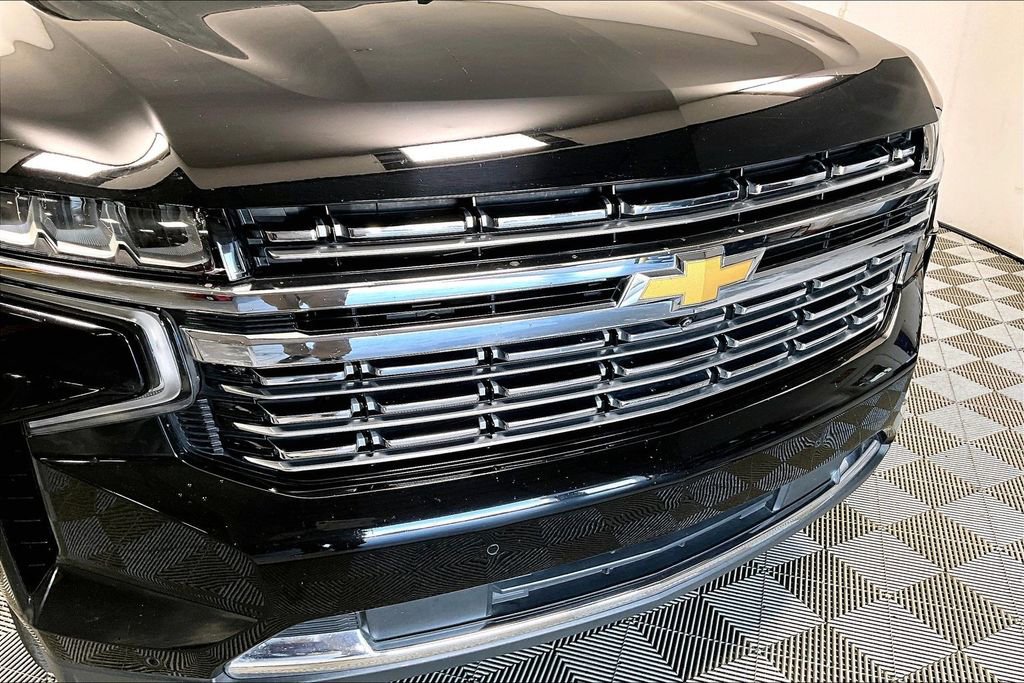 Used 2021 Chevrolet Tahoe Premier w/ Premium Package image 31