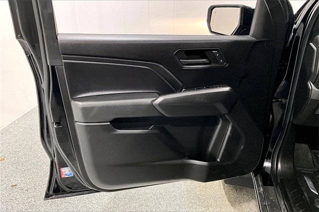 Used 2023 Chevrolet Colorado Trail Boss w/ Technology Package image 22