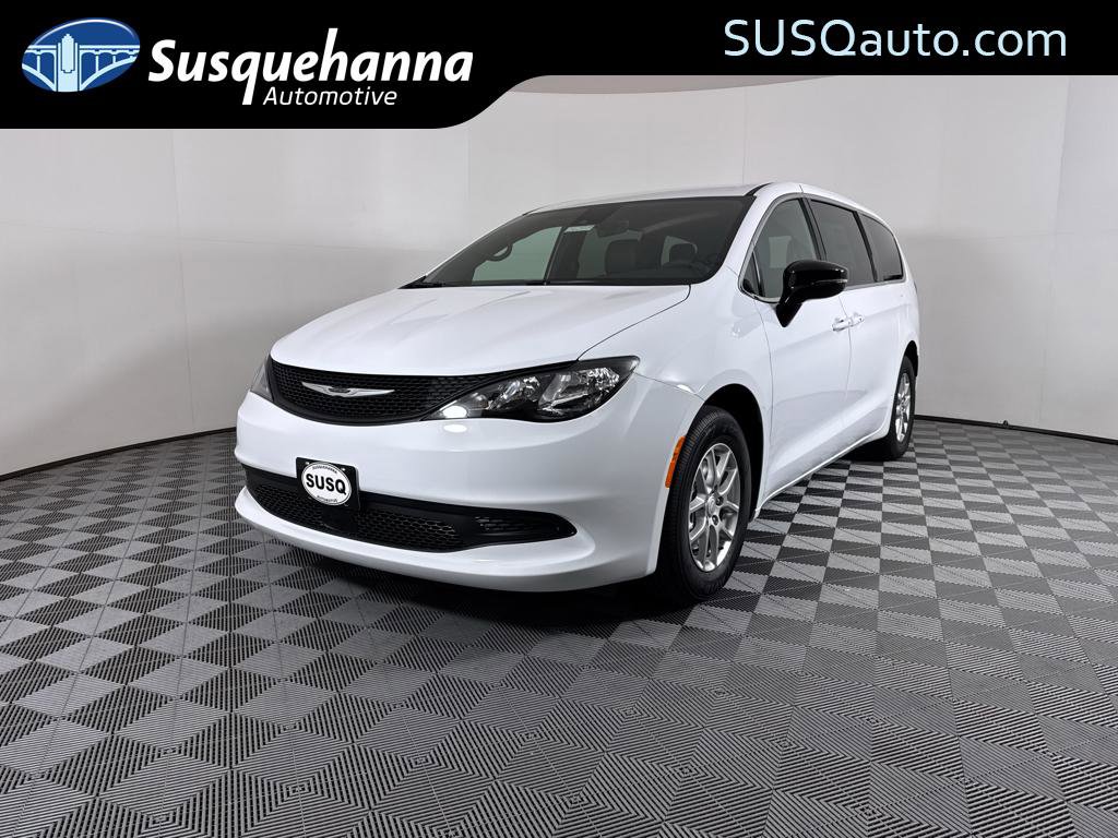 New 2026 Chrysler Voyager LX image 18