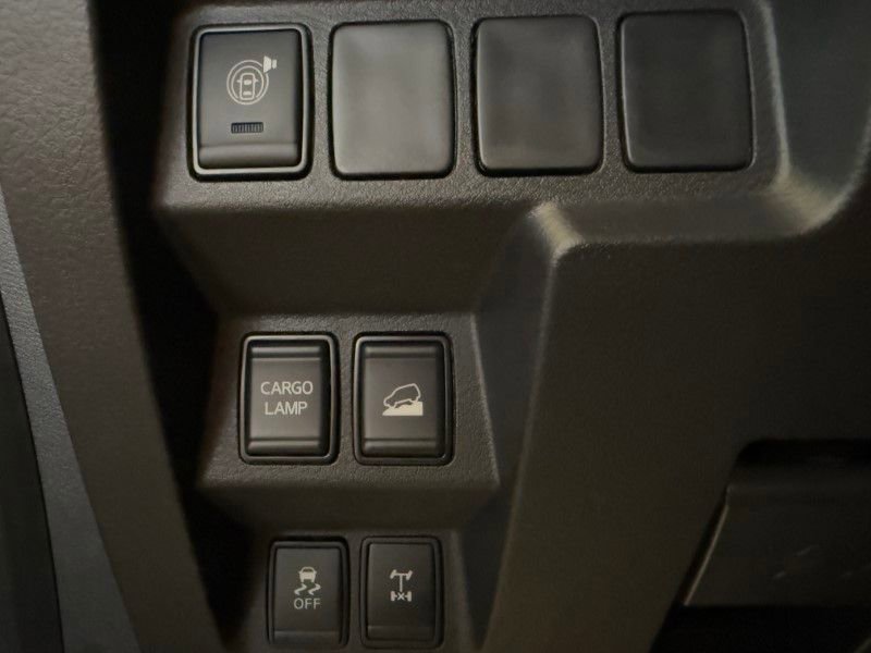 New 2025 Nissan Frontier PRO-4X image 41