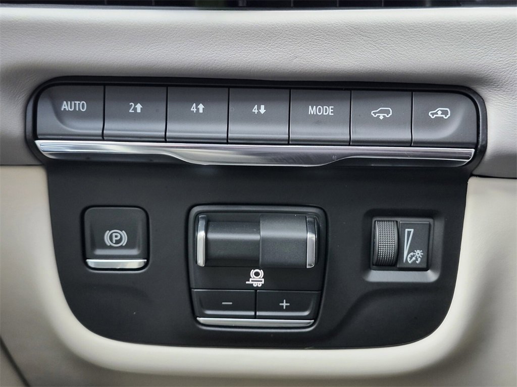 Certified 2025 Cadillac Escalade Sport Platinum image 24