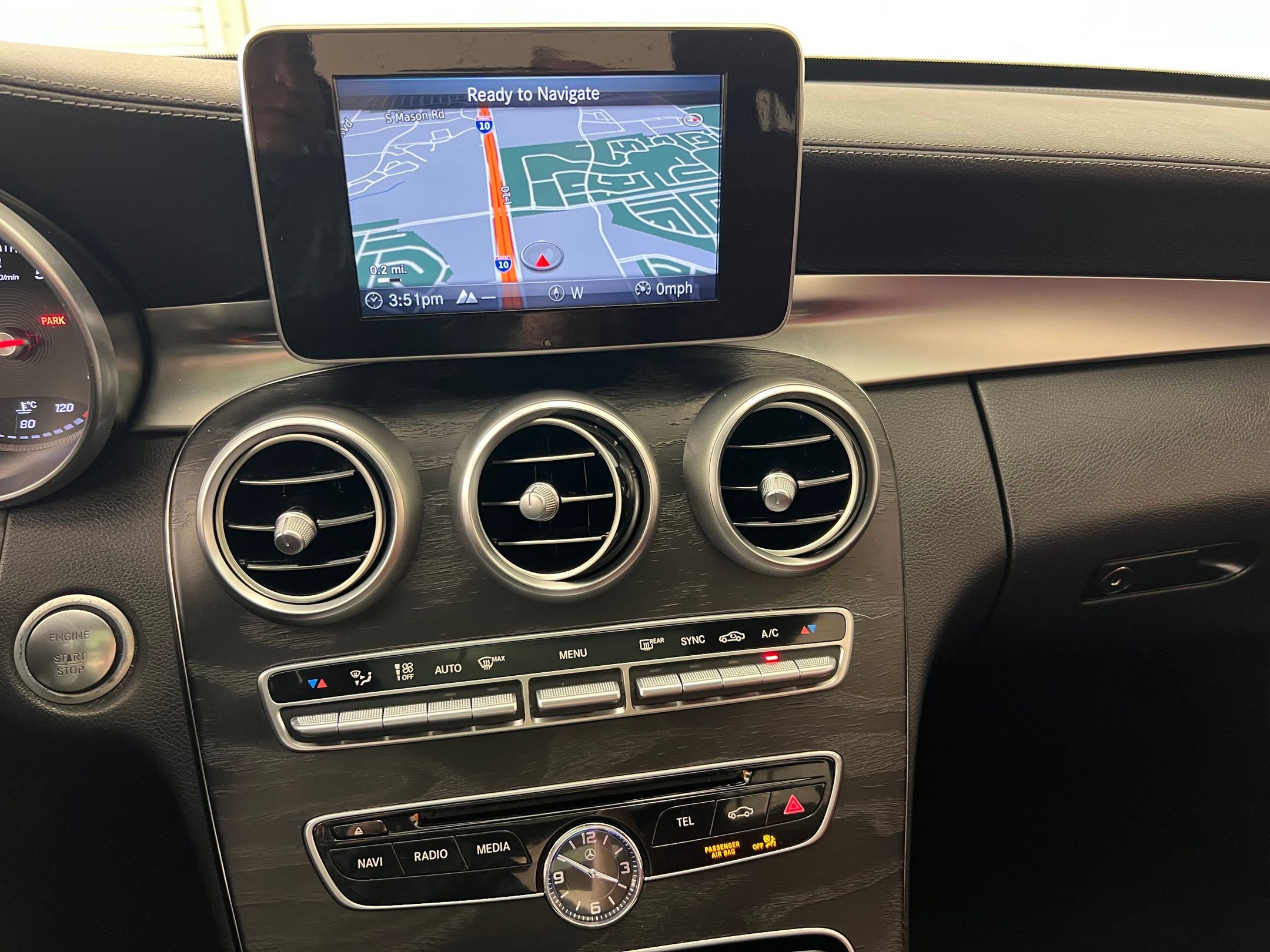 Used 2016 Mercedes-Benz C 300 Sedan image 28