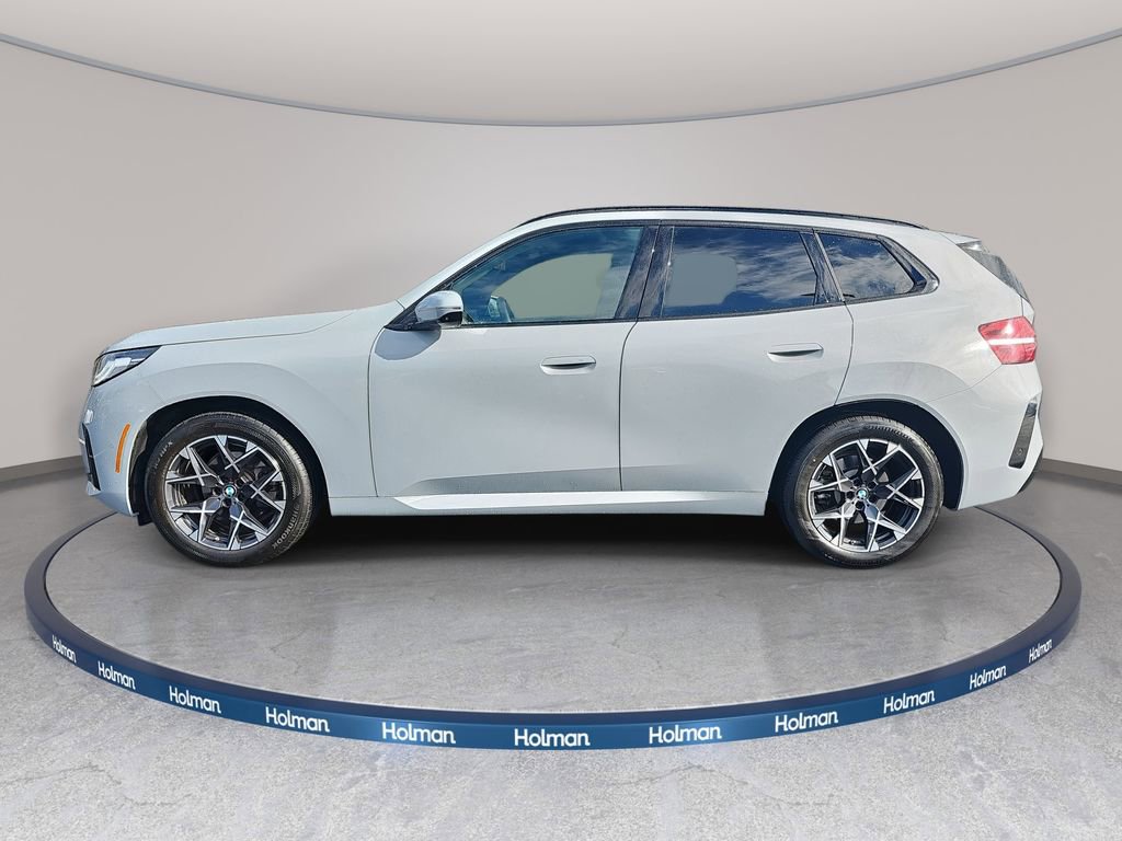 Used 2025 BMW X3 xDrive30i image 9