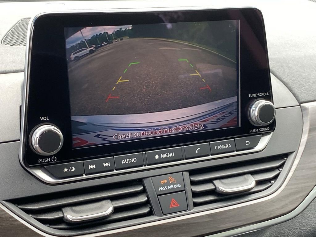 Used 2023 Nissan Altima 2.5 SV image 14