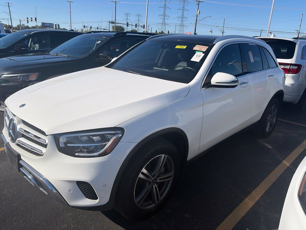 Used 2021 Mercedes-Benz GLC 300 4MATIC image 2