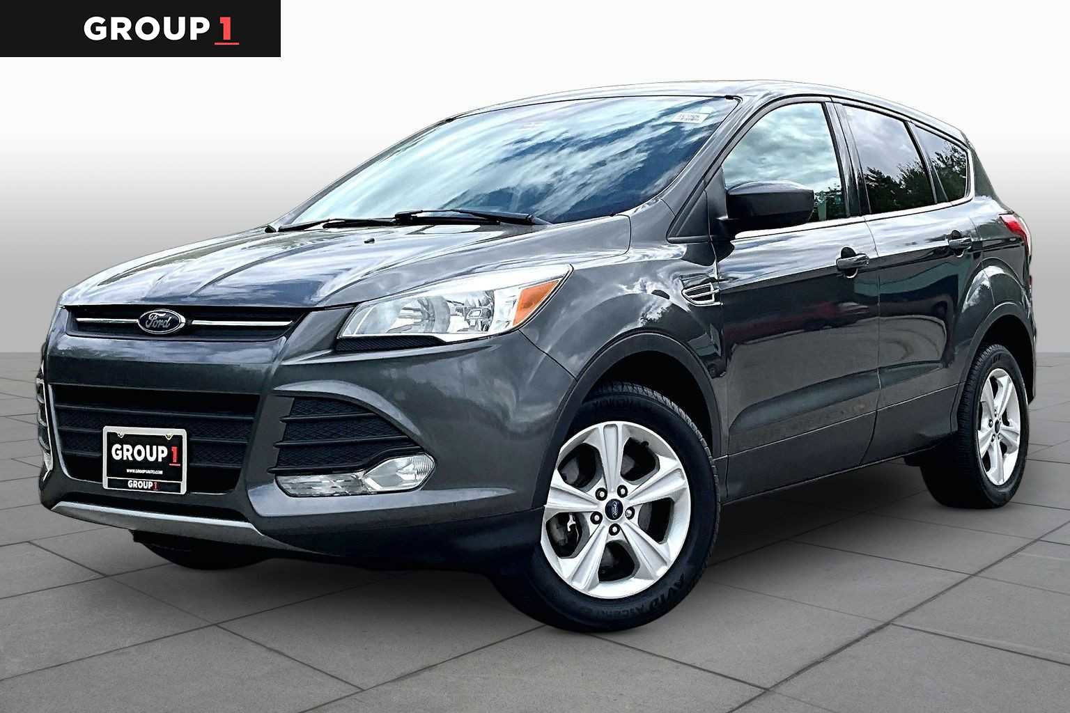 Used 2016 Ford Escape SE w/ SE Cold Weather Package