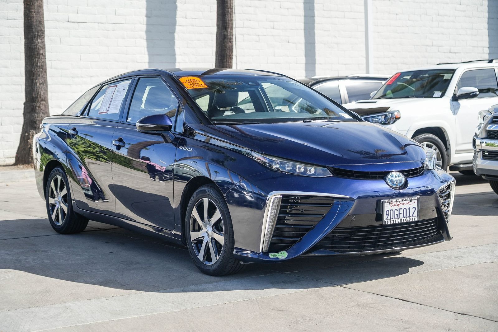 Certified 2019 Toyota Mirai FWD image 5