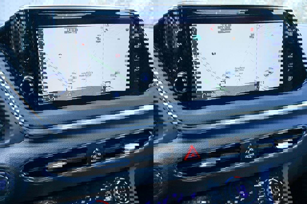 Used 2023 Hyundai Sonata SEL image 5