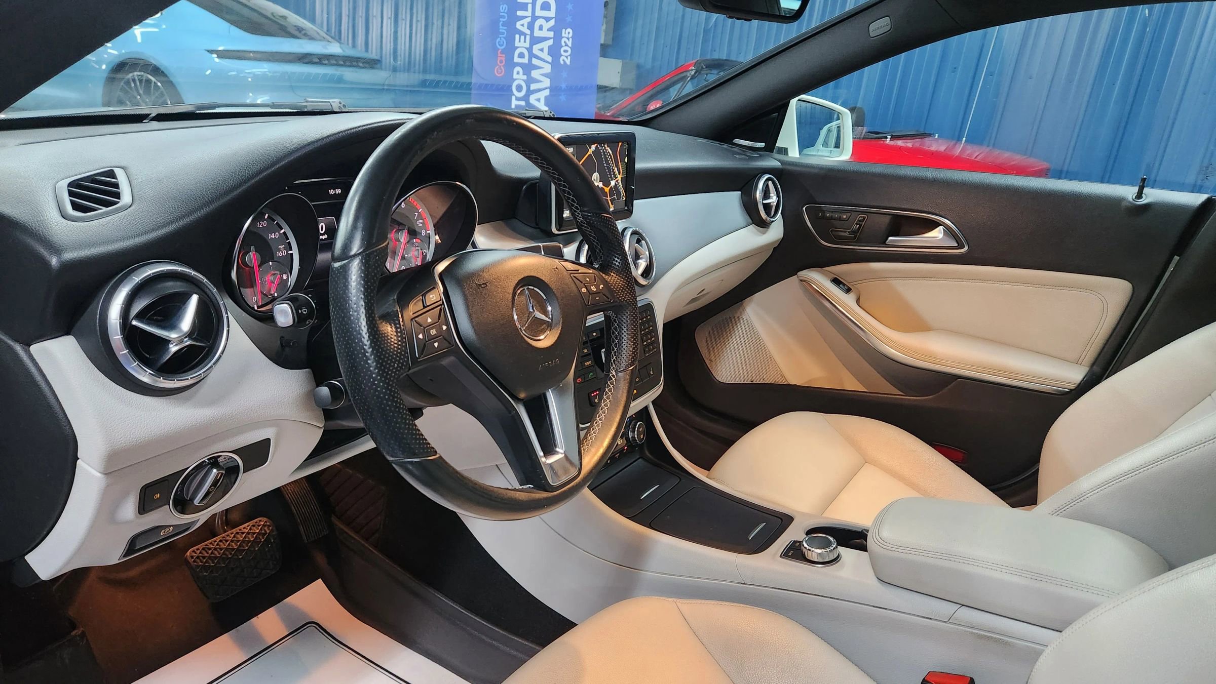 Used 2014 Mercedes-Benz CLA 250 4MATIC image 9