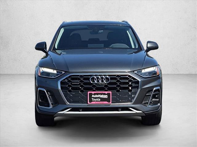 Used 2021 Audi Q5 e Premium Plus w/ Premium Plus Package AWD/4WD image 2