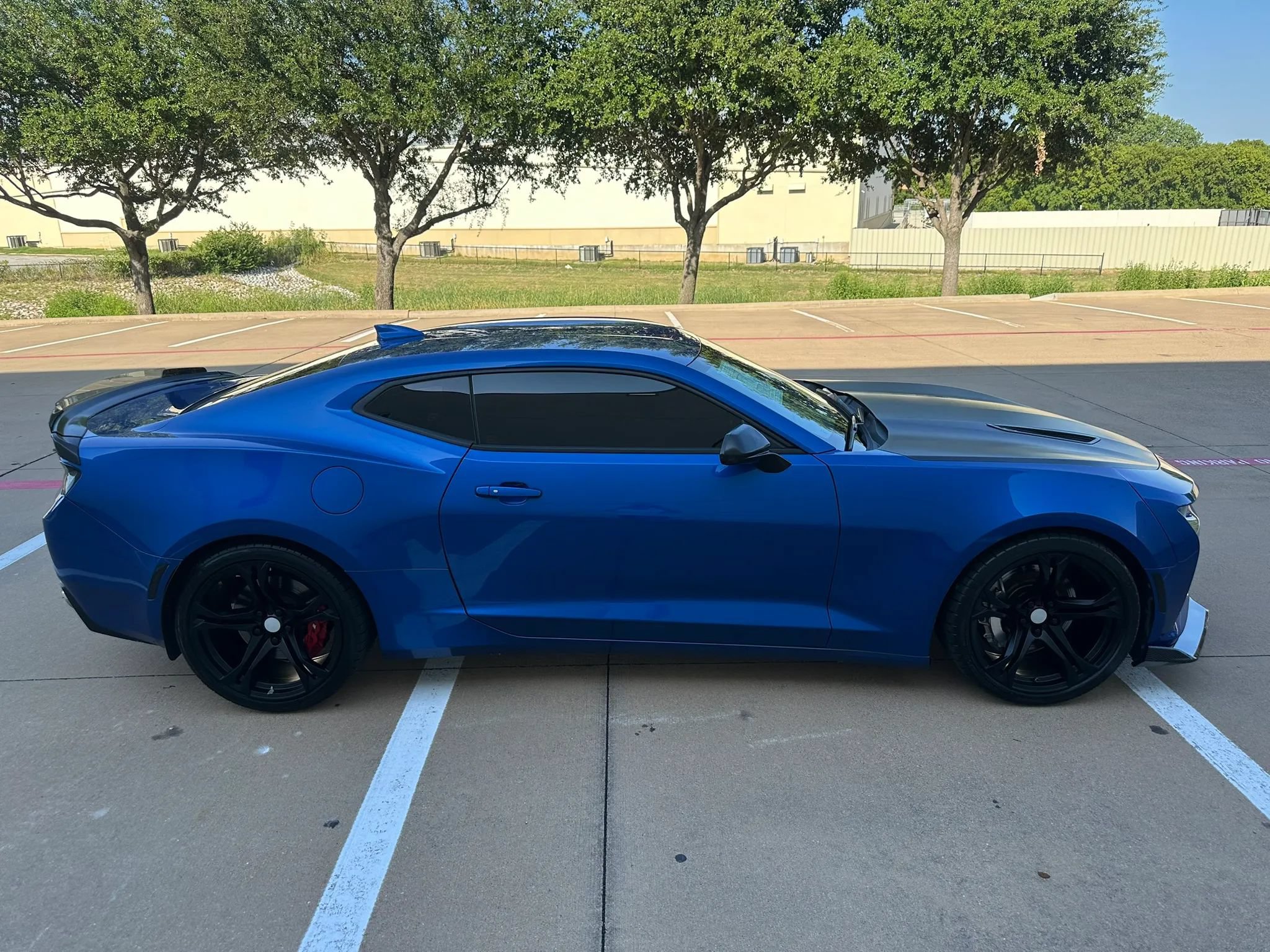 Used 2017 Chevrolet Camaro SS RWD image 7