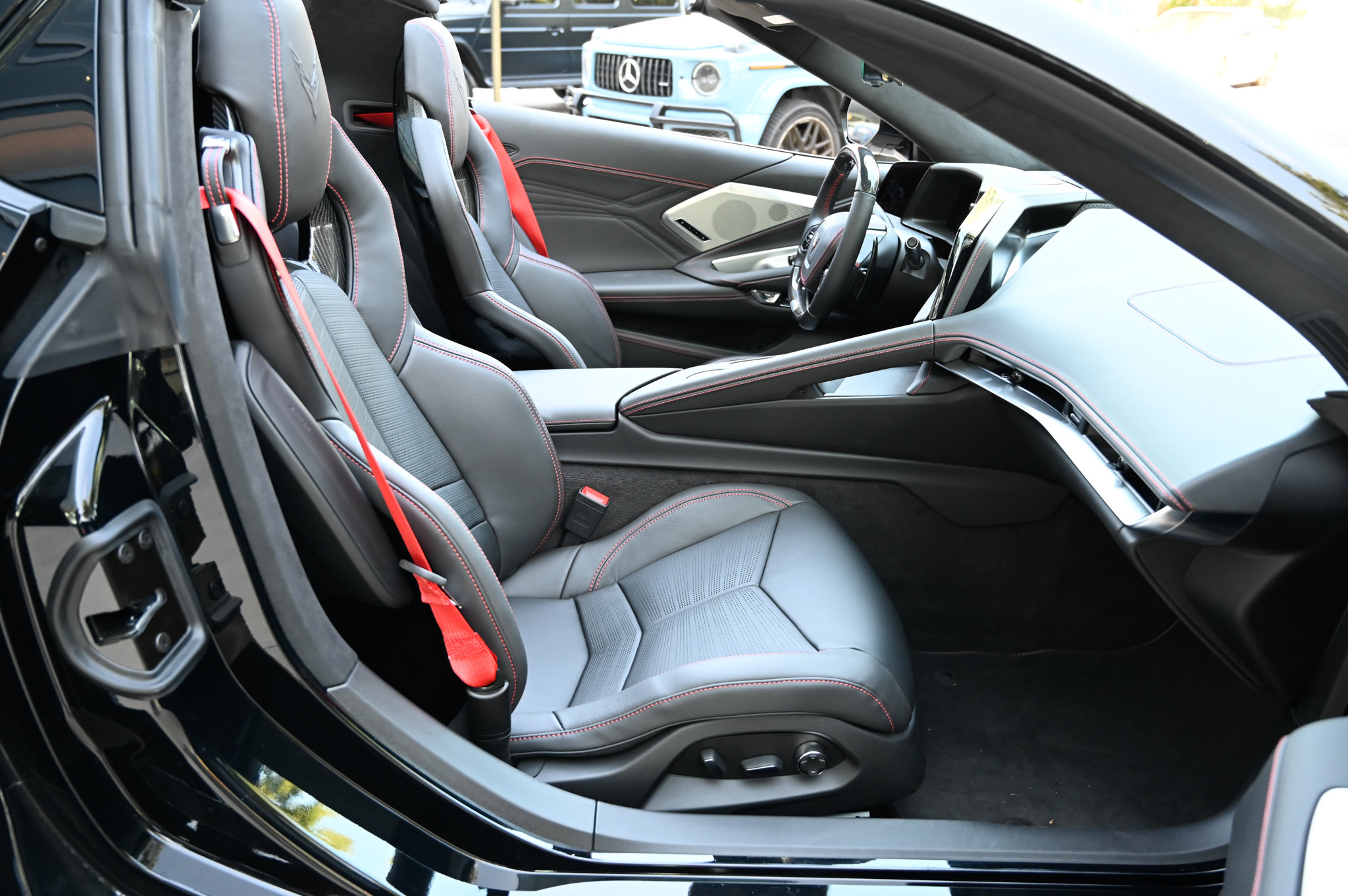 Used 2026 Chevrolet Corvette Z06 RWD image 36