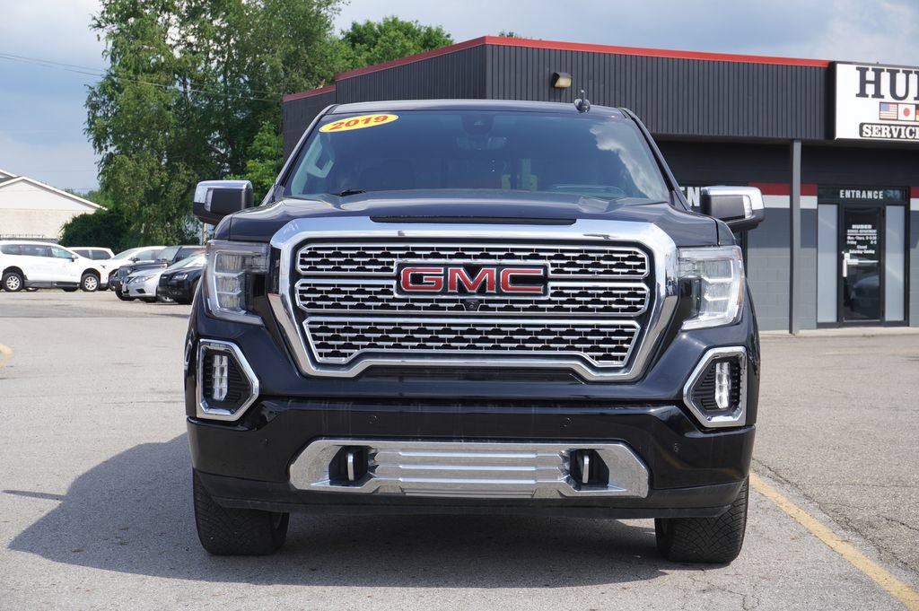 Used 2019 GMC Sierra 1500 Denali w/ Denali Ultimate Package AWD/4WD image 2