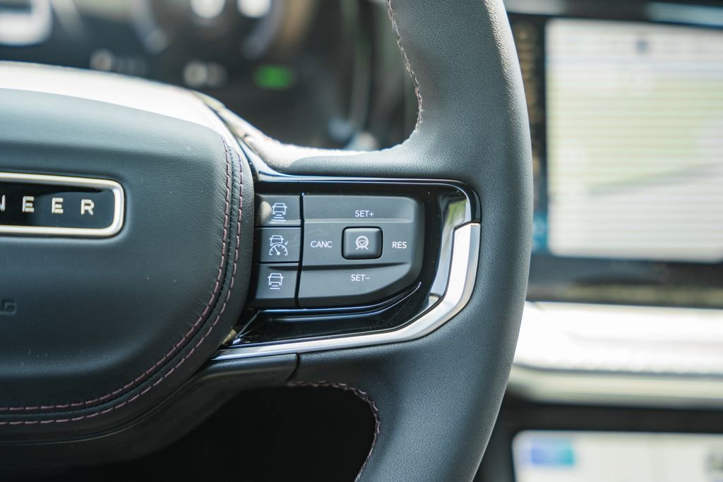 New 2025 Jeep Wagoneer S Limited image 32