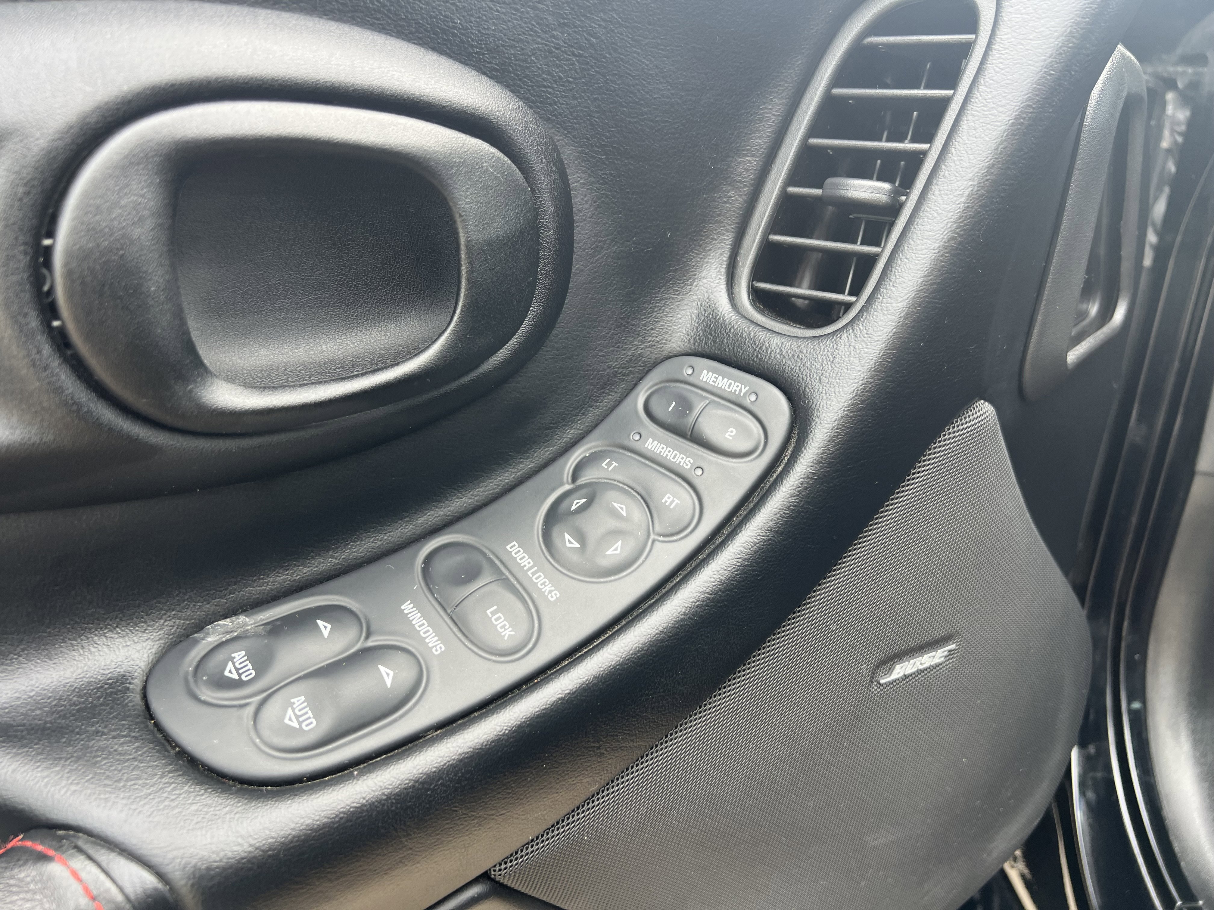 Used 2003 Chevrolet Corvette Z06 w/ Memory Package, 3 Drivers RWD image 30