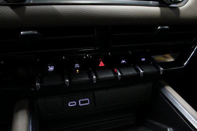 New 2026 GMC Canyon Denali AWD/4WD image 28