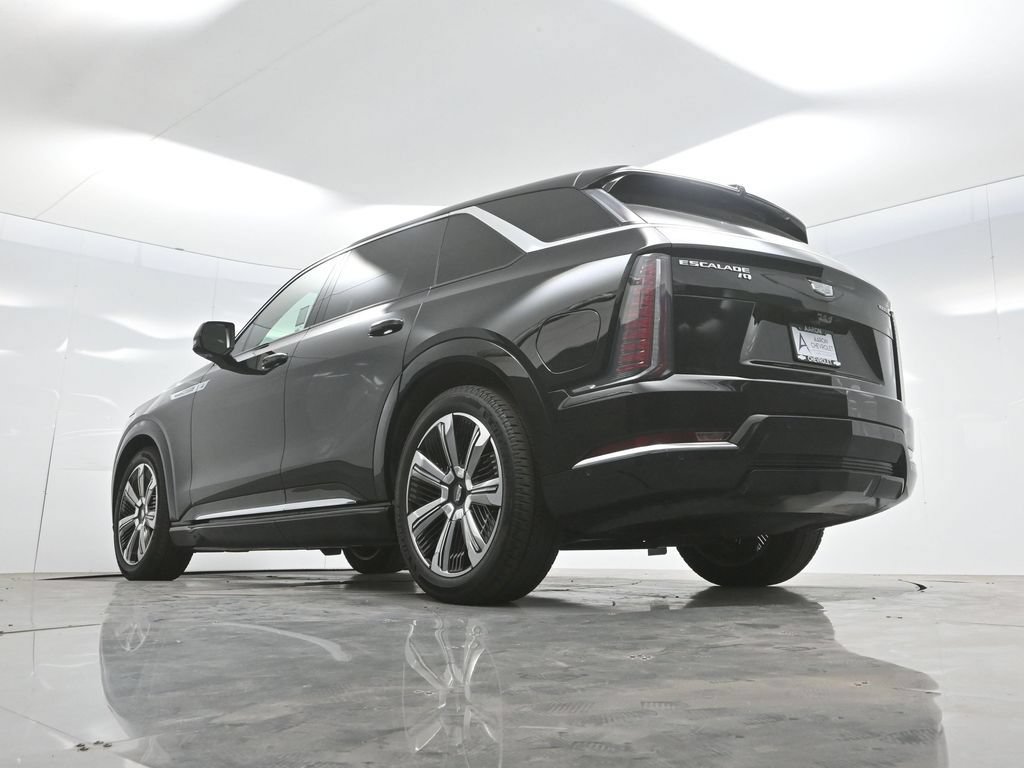Used 2025 Cadillac Escalade IQ Luxury 2 w/ LPO, Premium Carpet Package AWD/4WD image 53