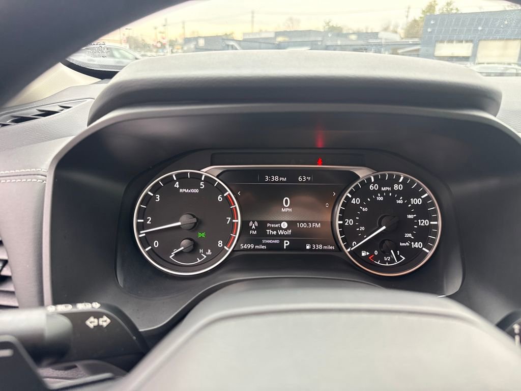 Used 2025 Nissan Rogue S image 16