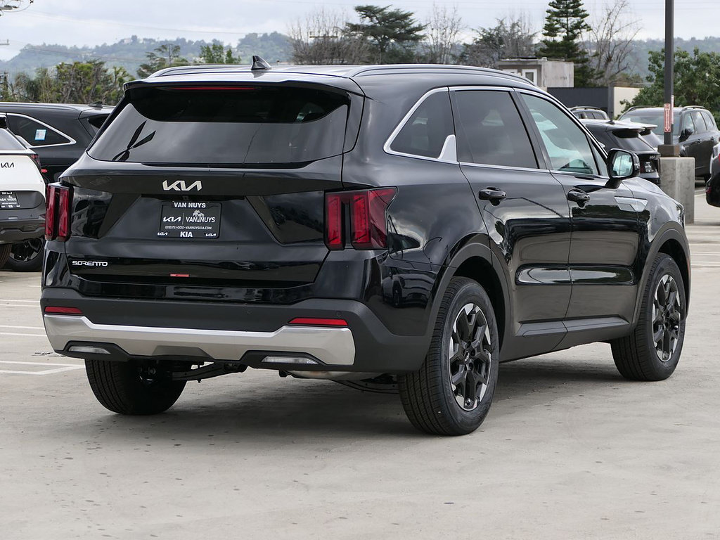 New 2026 Kia Sorento S FWD image 3