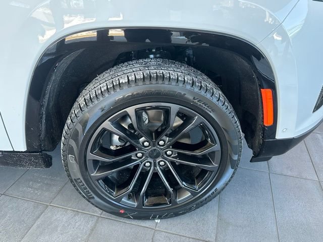 New 2026 Jeep Grand Wagoneer Summit AWD/4WD image 12