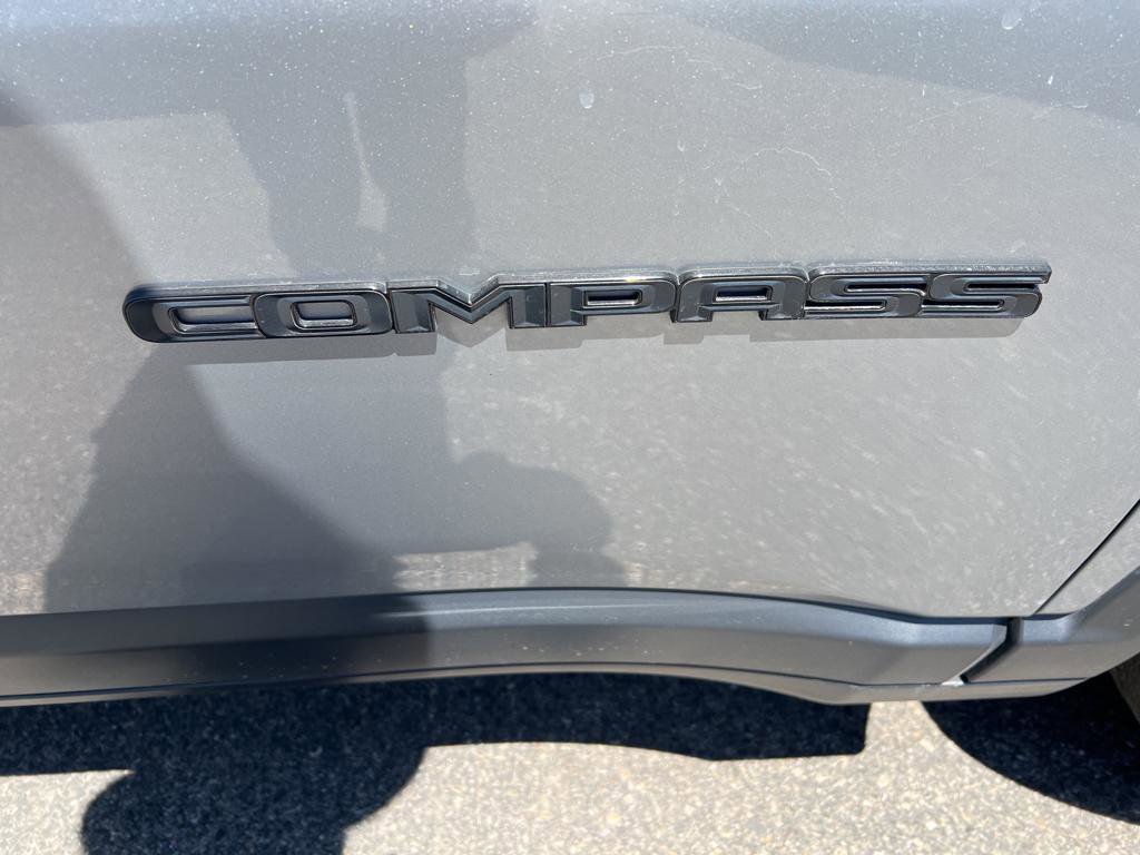 Used 2019 Jeep Compass Altitude image 23