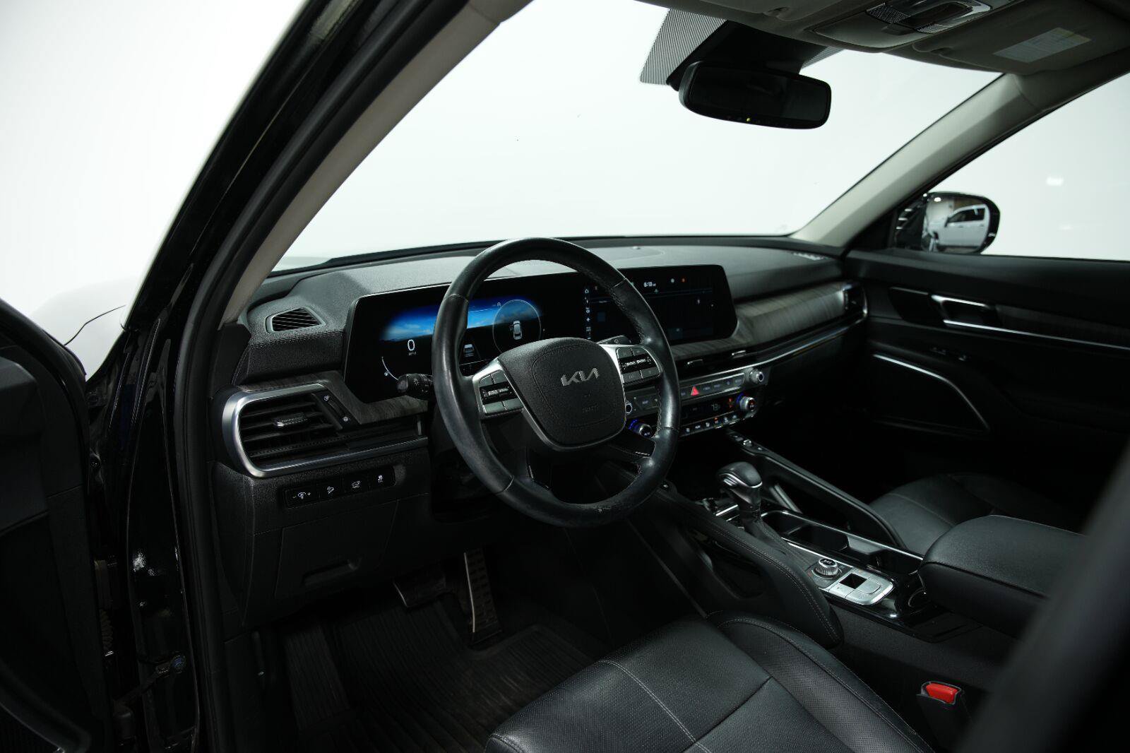 Used 2023 Kia Telluride SX AWD/4WD image 32