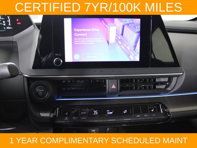 Used 2025 Toyota Prius XLE FWD image 25