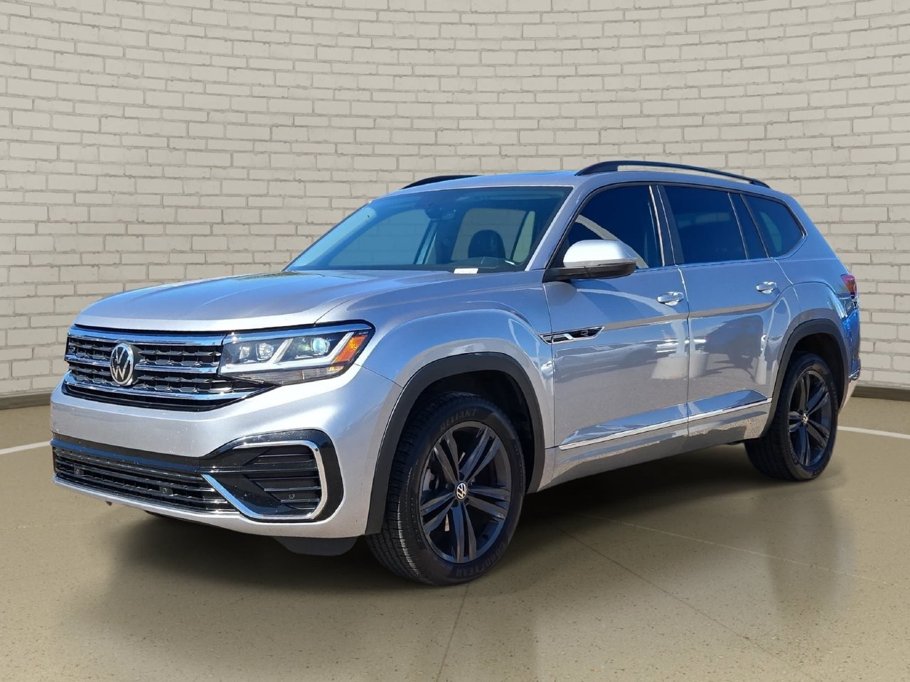 Used 2021 Volkswagen Atlas SE w/ Panoramic Sunroof Package
