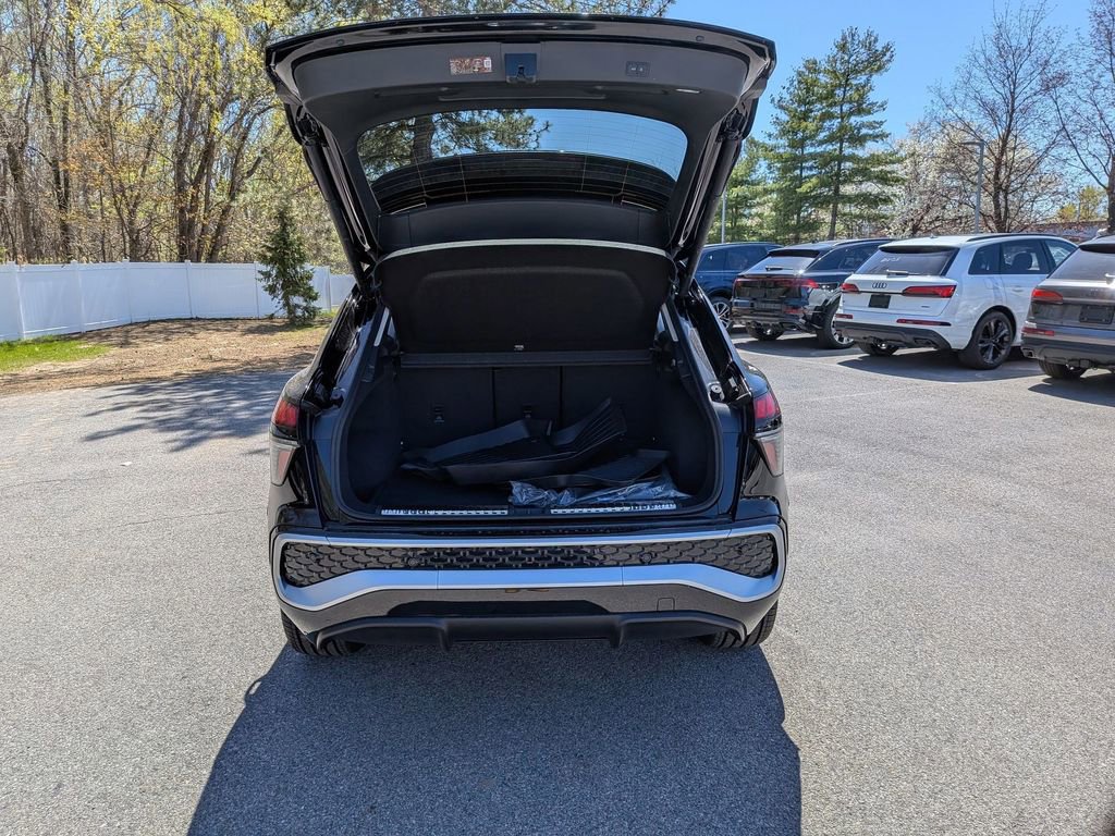 New 2026 Audi Q3 quattro 2.0T AWD/4WD image 21