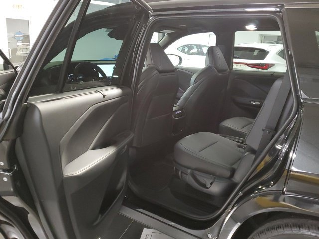 Used 2026 Lexus TX 500h AWD w/ Technology Package image 23
