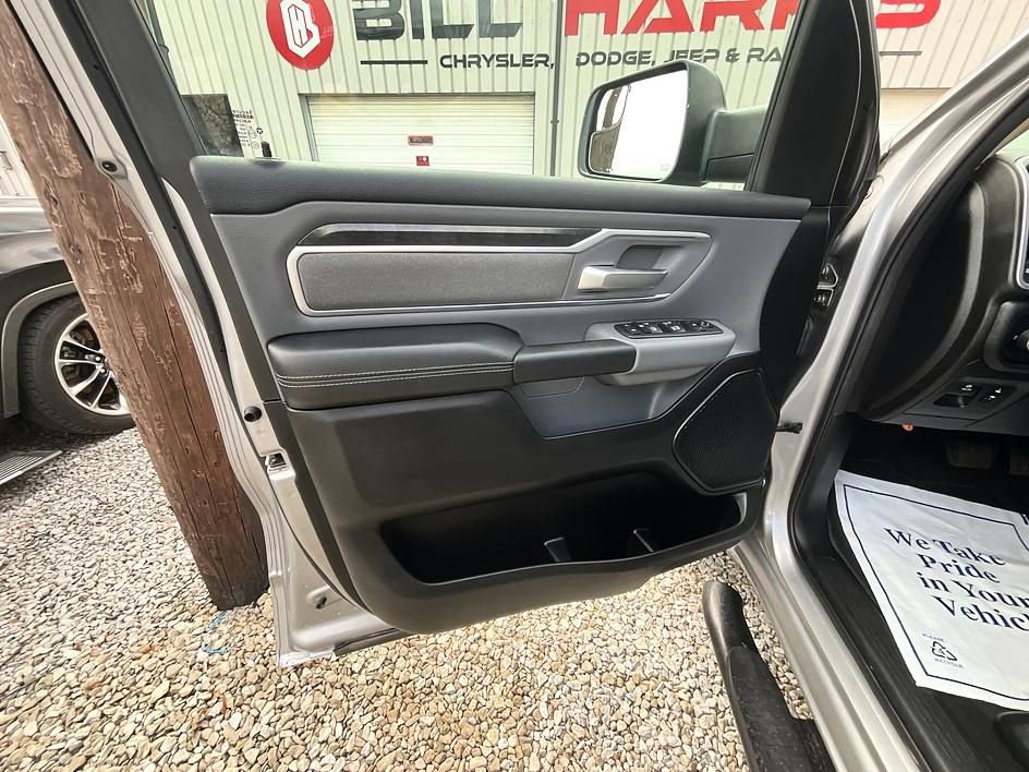 Used 2020 RAM 1500 Big Horn AWD/4WD image 12