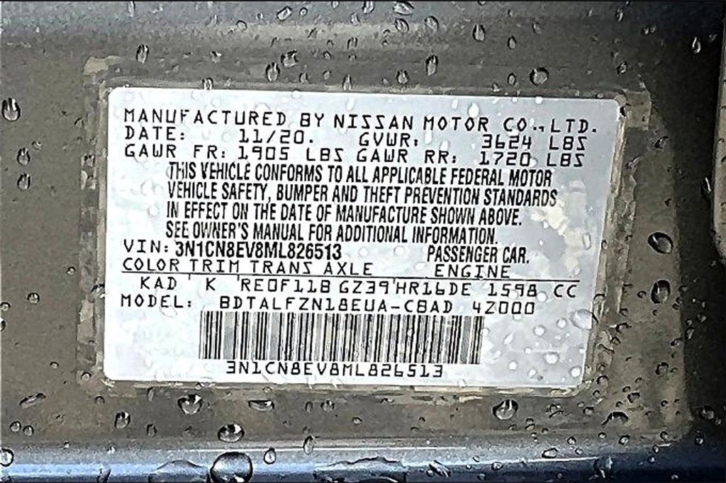 Used 2021 Nissan Versa SV image 31