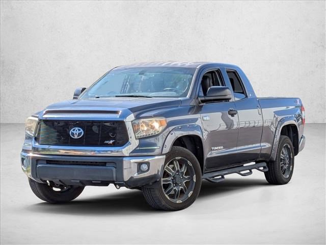 Used 2015 Toyota Tundra SR5 w/ SR5 Upgrade Package