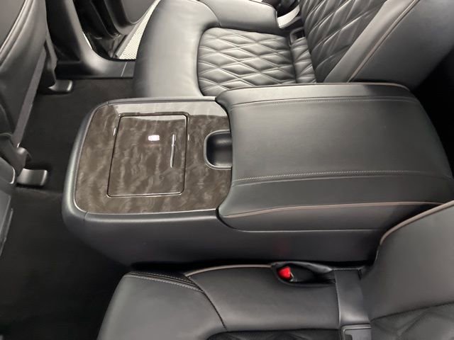 Used 2024 Nissan Armada Platinum w/ Captain's Chairs Package image 47
