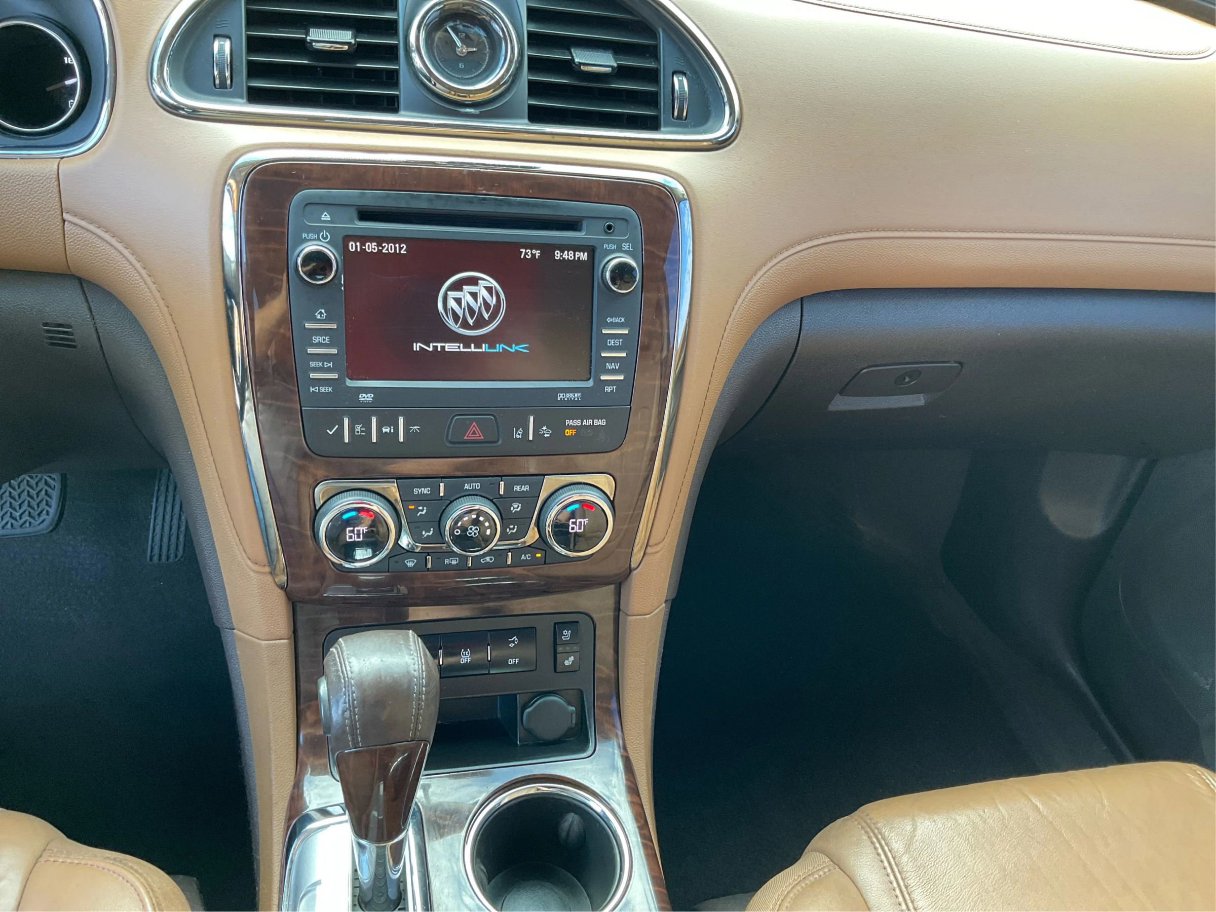 Used 2014 Buick Enclave Premium image 12