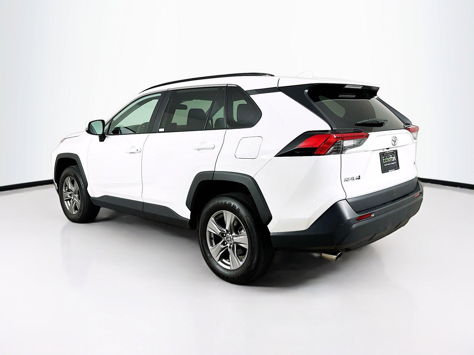 Used 2024 Toyota RAV4 XLE image 5