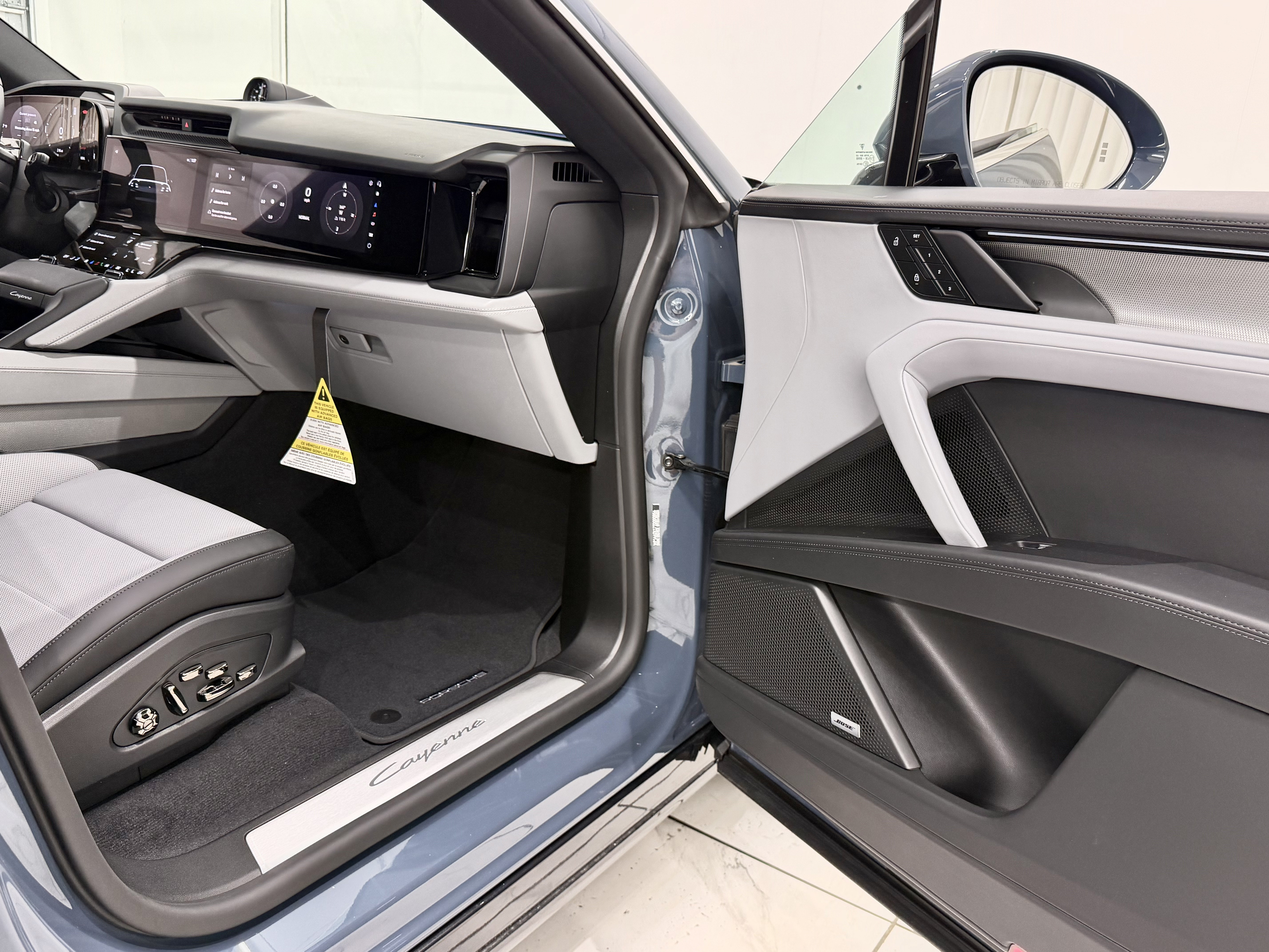 New 2026 Porsche Cayenne Electric AWD/4WD image 22