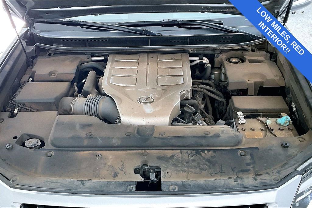 Used 2022 Lexus GX 460 Premium w/ Accessory Package image 13