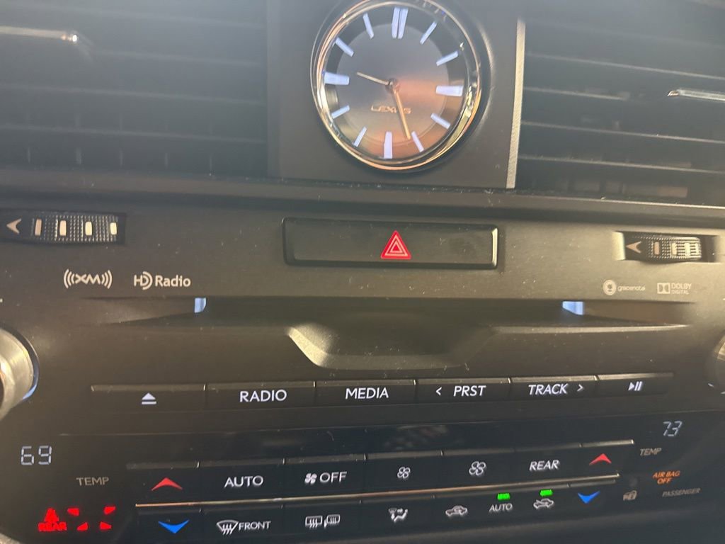 Used 2018 Lexus RX 350L AWD image 16